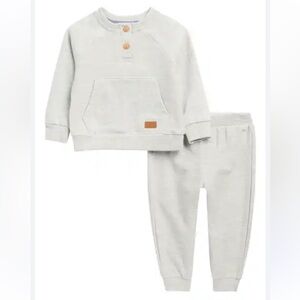 7 For All Mankind Light Gray Kids Jogger Set. 3-6 months